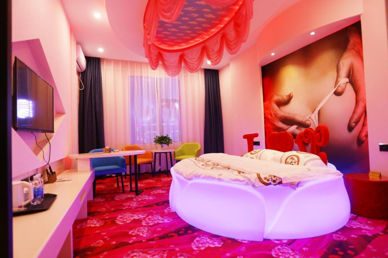 Kunming Mengda Holiday Hotel Εξωτερικό φωτογραφία