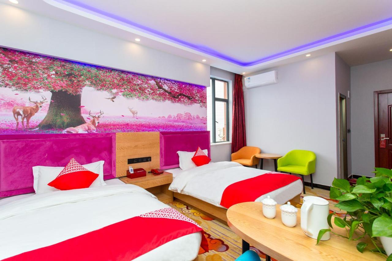 Kunming Mengda Holiday Hotel Εξωτερικό φωτογραφία