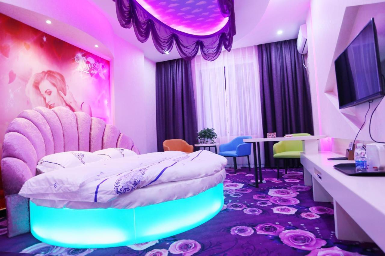 Kunming Mengda Holiday Hotel Εξωτερικό φωτογραφία