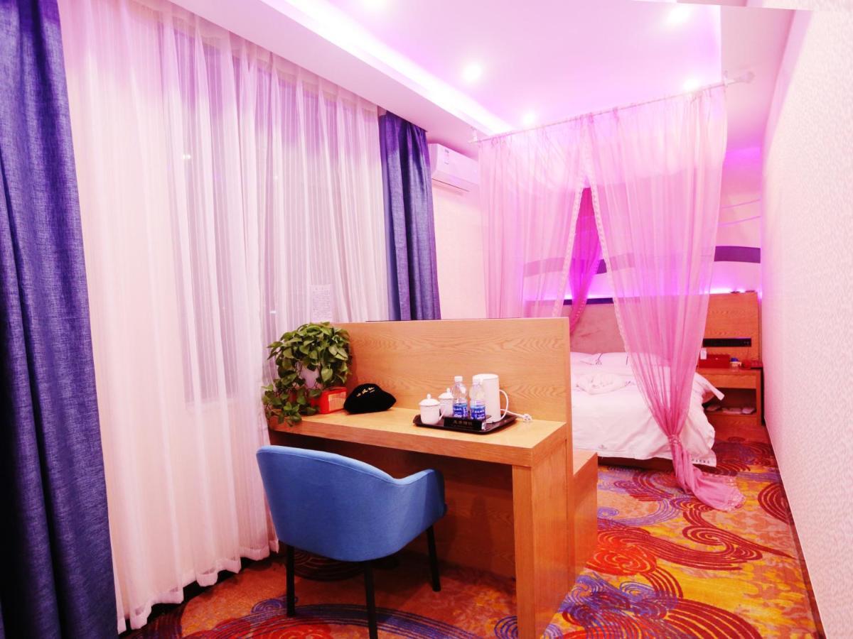 Kunming Mengda Holiday Hotel Εξωτερικό φωτογραφία
